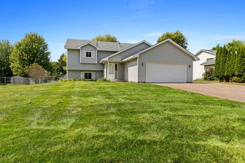 Homes For Sale - 1001 5th Avenue<br/> Wright County, Buffalo, MN 55313