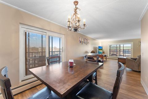 Condo For Sale - 10521 Cedar Lake Road<br/> Minnetonka, MN 55305