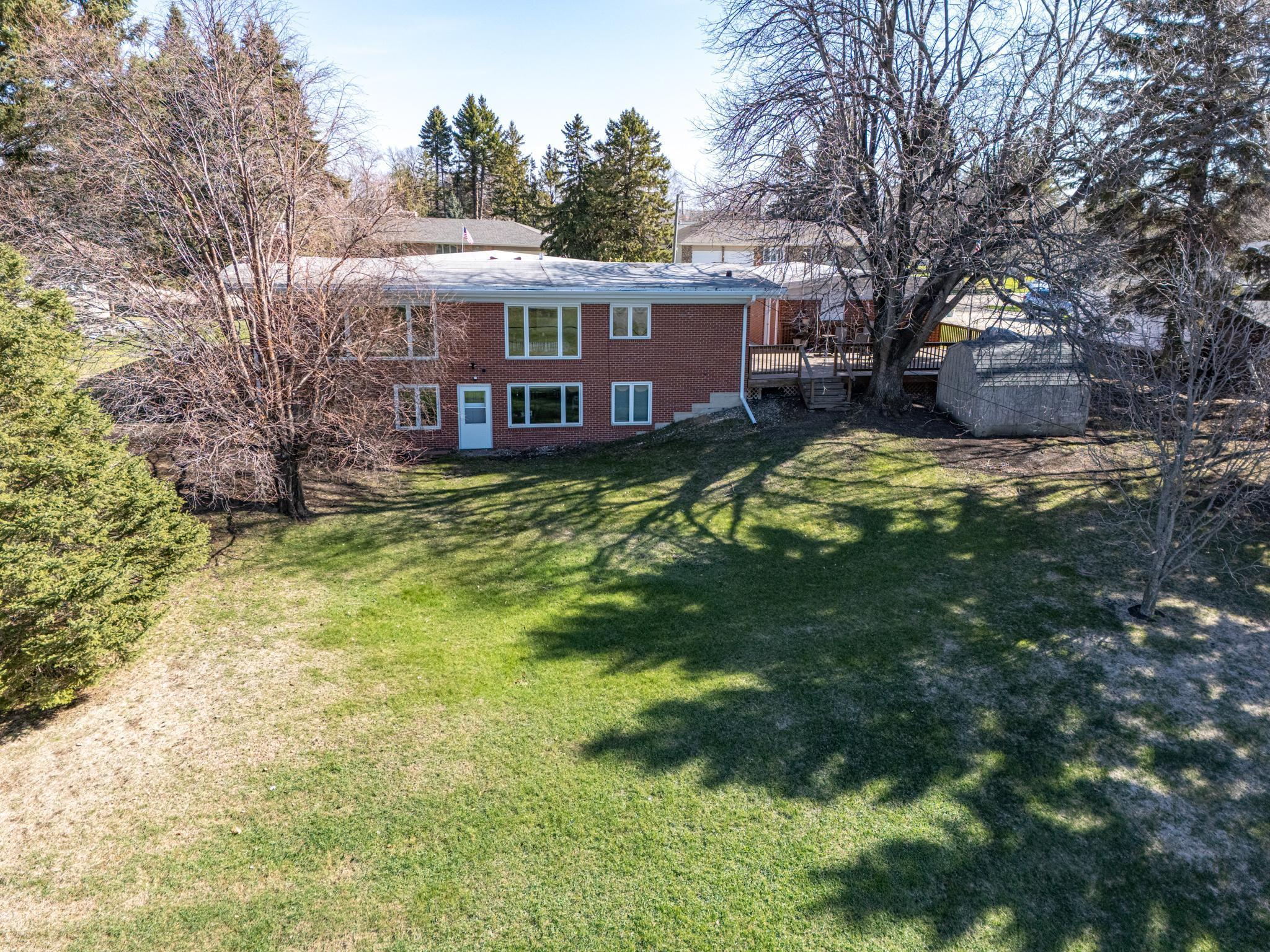 118 Golf Terrace, Crookston, Minnesota image 4