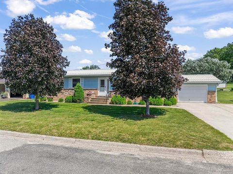 Homes For Sale - 607 E Jessie Street<br/> Rushford, MN 55971