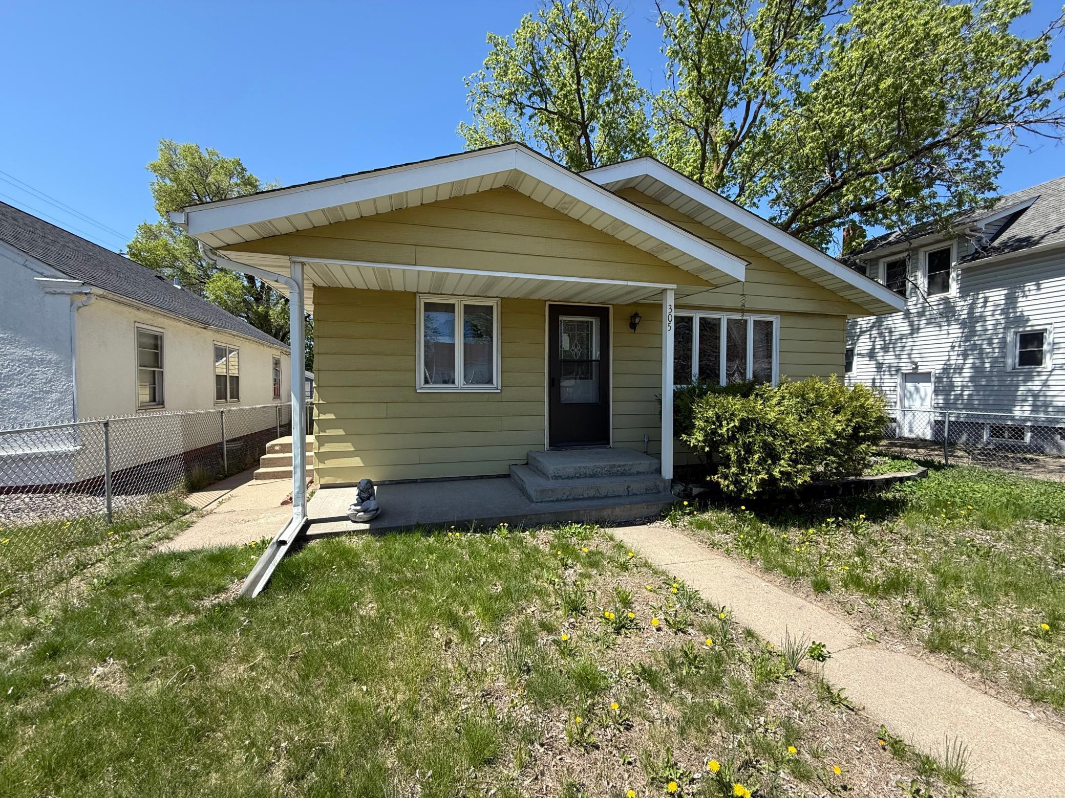 305 25th Avenue, Saint Cloud, Minnesota image 1