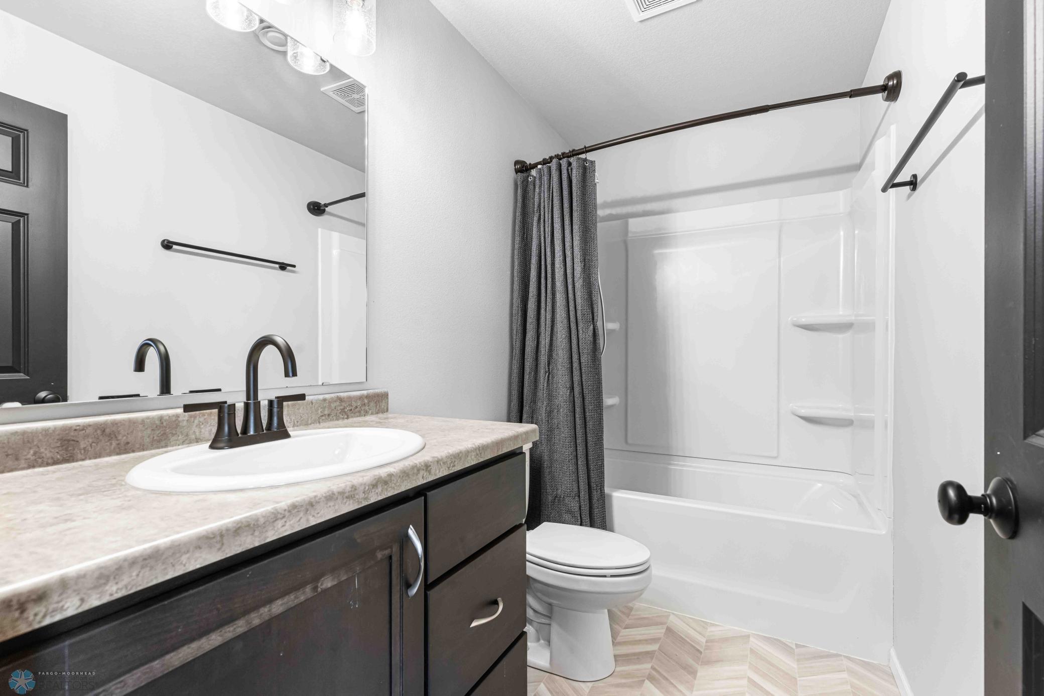 1194 Albert Court, West Fargo, North Dakota image 29