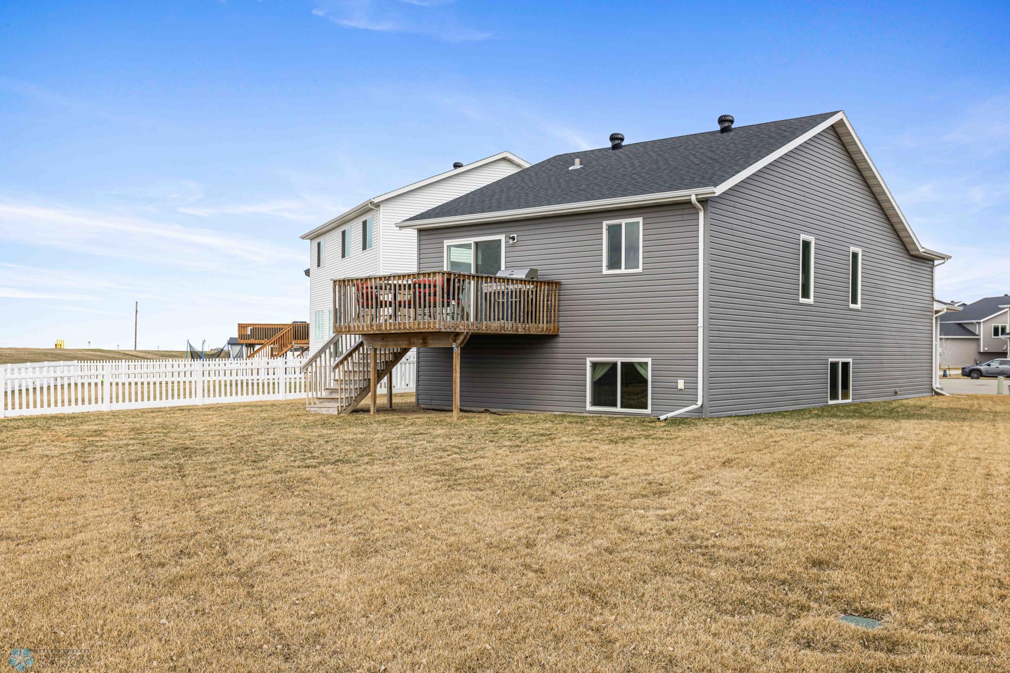 1194 Albert Court, West Fargo, North Dakota image 34