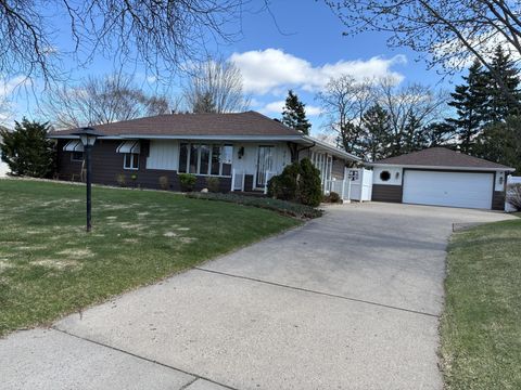 Homes For Sale - 8603 Greystone Avenue<br/> Washington County, Cottage Grove, MN 55016
