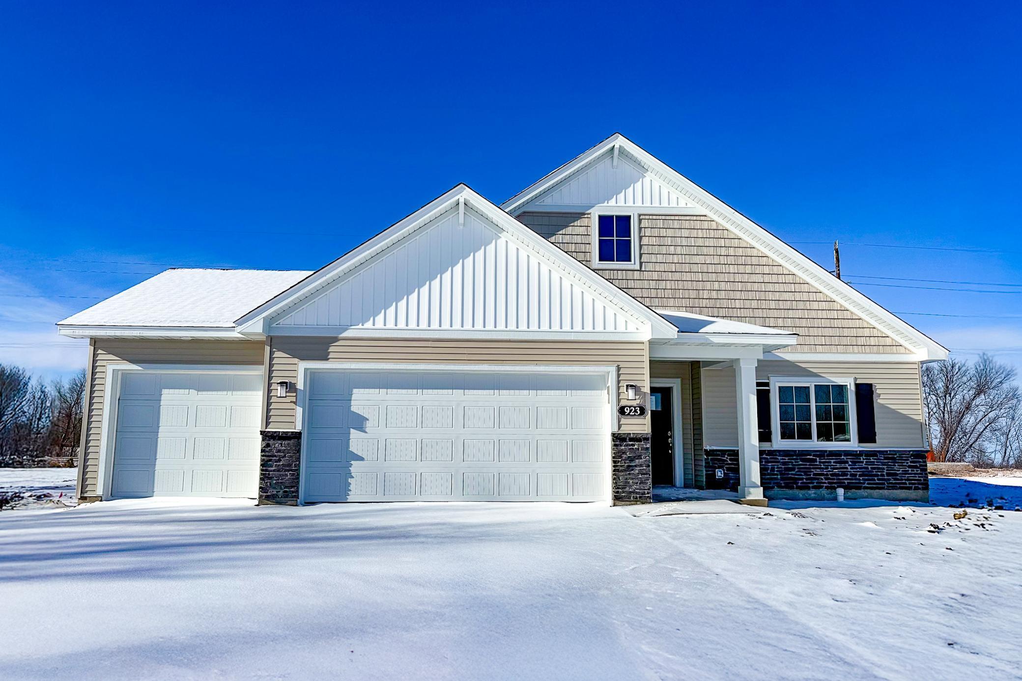 925 Brandenburg Lane, Waverly, Minnesota image 1