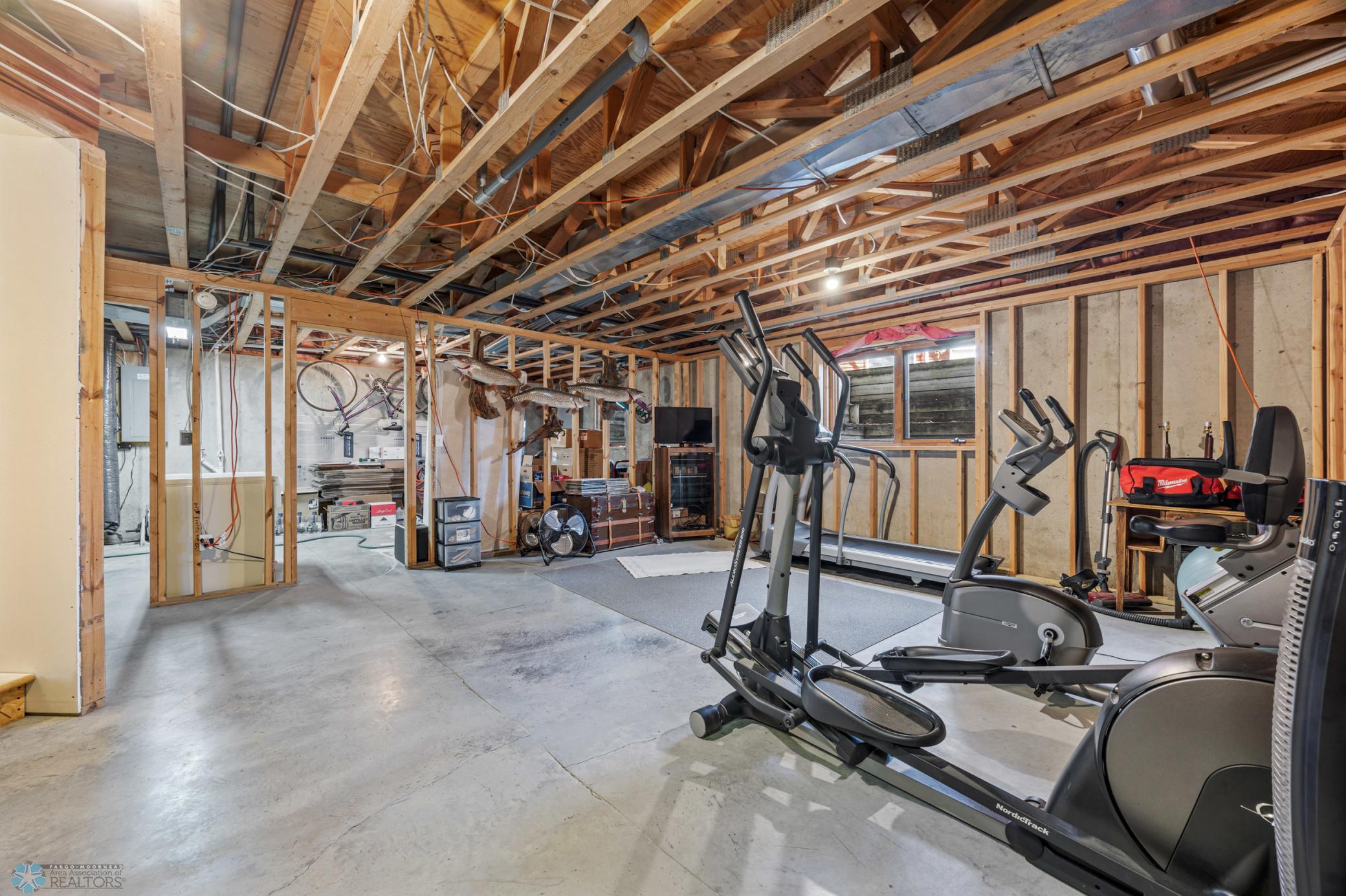 2903 29th Street, Moorhead, Minnesota image 35