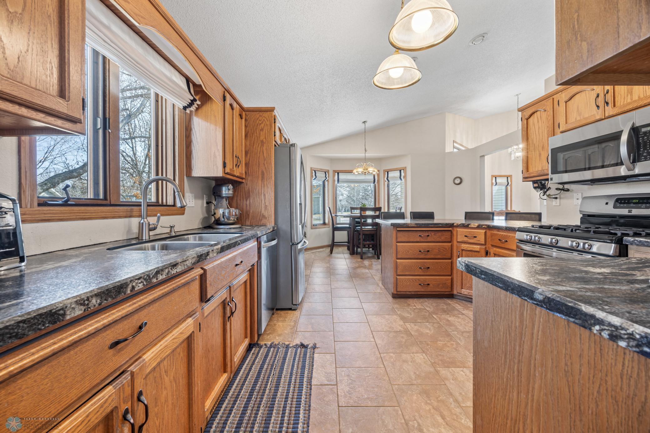 2903 29th Street, Moorhead, Minnesota image 18
