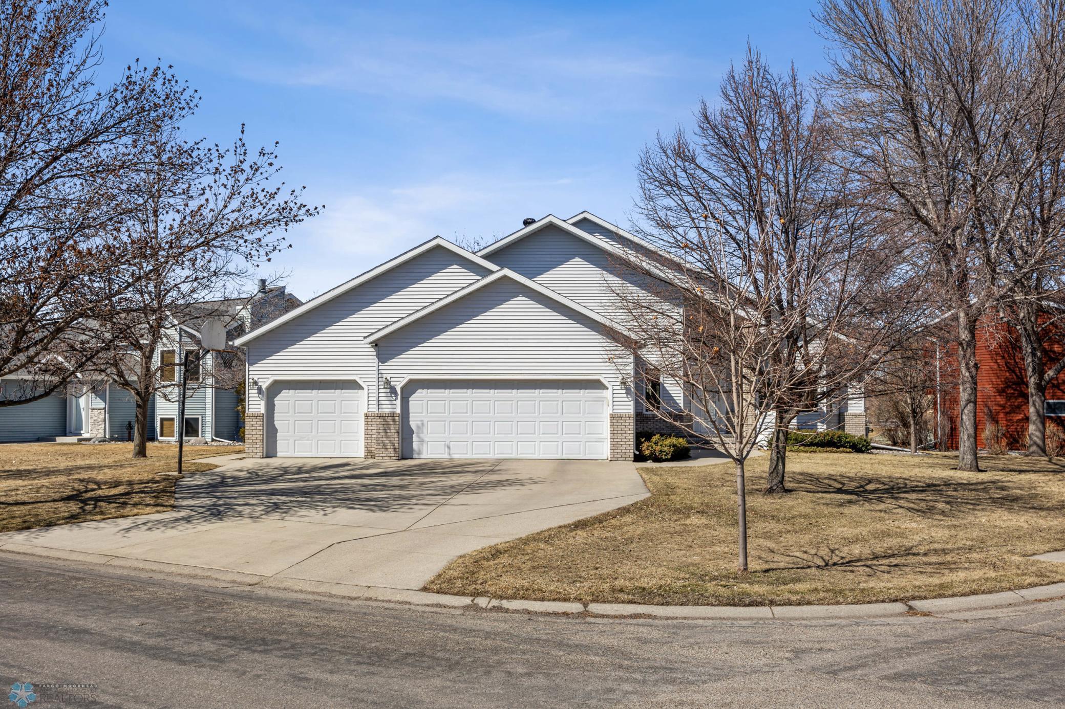 2903 29th Street, Moorhead, Minnesota image 1