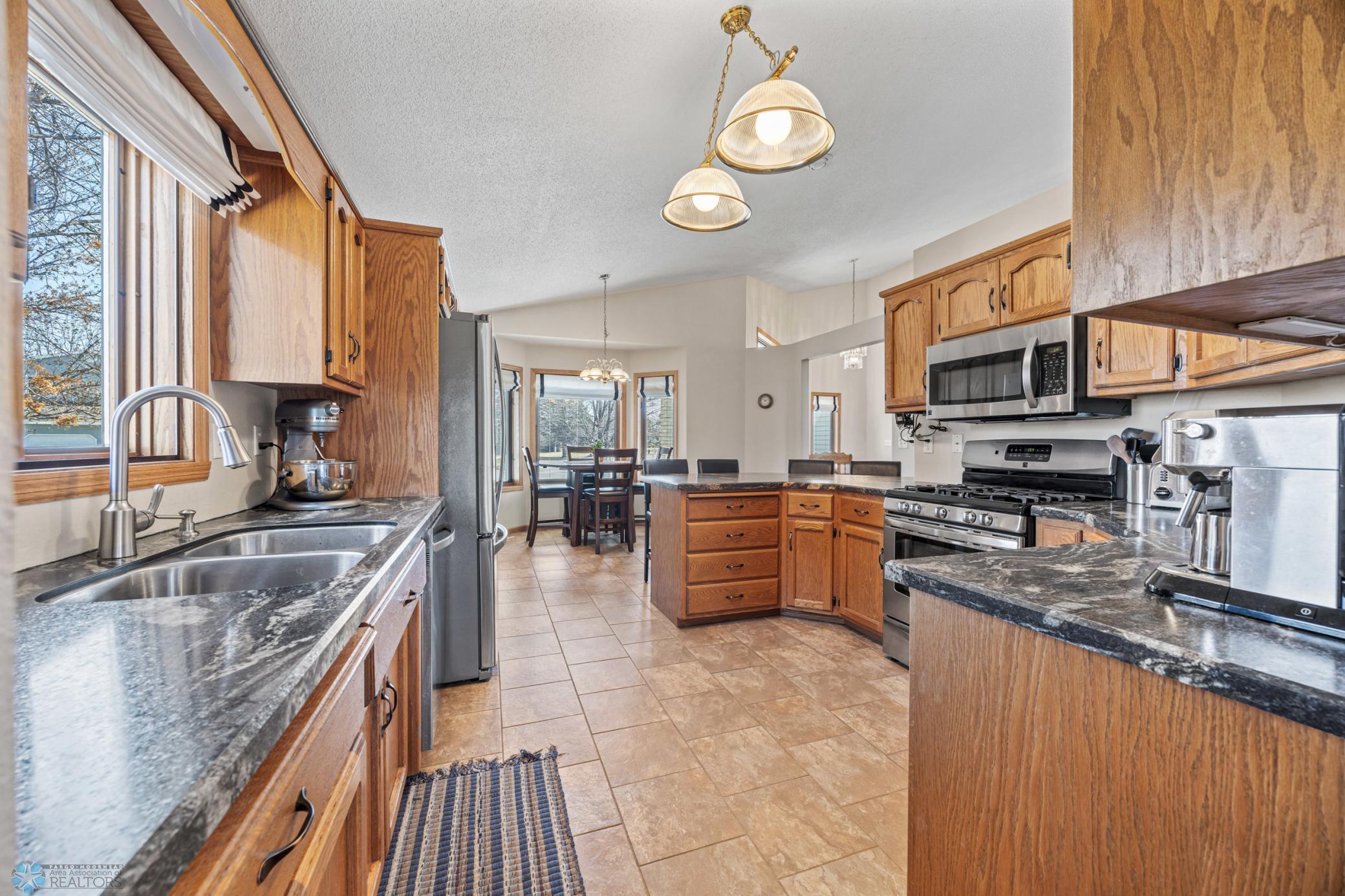 2903 29th Street, Moorhead, Minnesota image 13