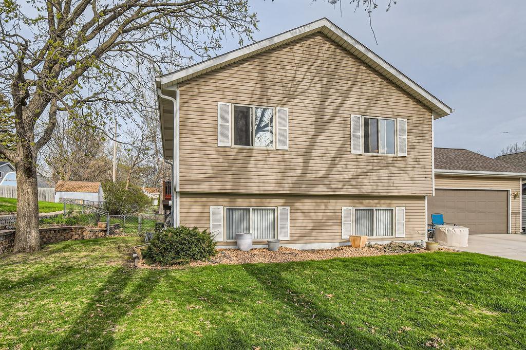 2016 Mcmenemy Street, Saint Paul, Minnesota image 4