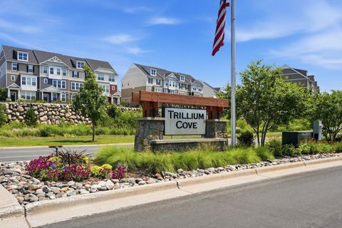 Townhouse For Sale - 5140 Hampton Street<br/> Scott County, Prior Lake, MN 55372
