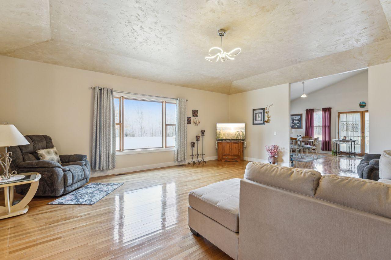 7350 145th Avenue, Milaca, Minnesota image 3