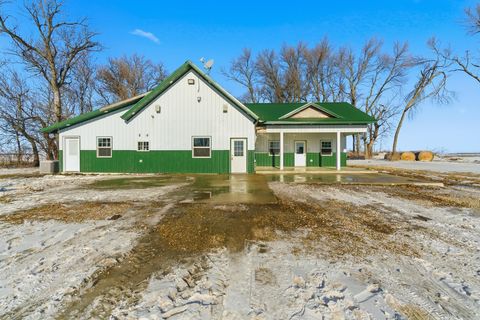 Apartment For Sale - 5134 340th Avenue<br/> Faribault County, Blue Earth, MN 56013