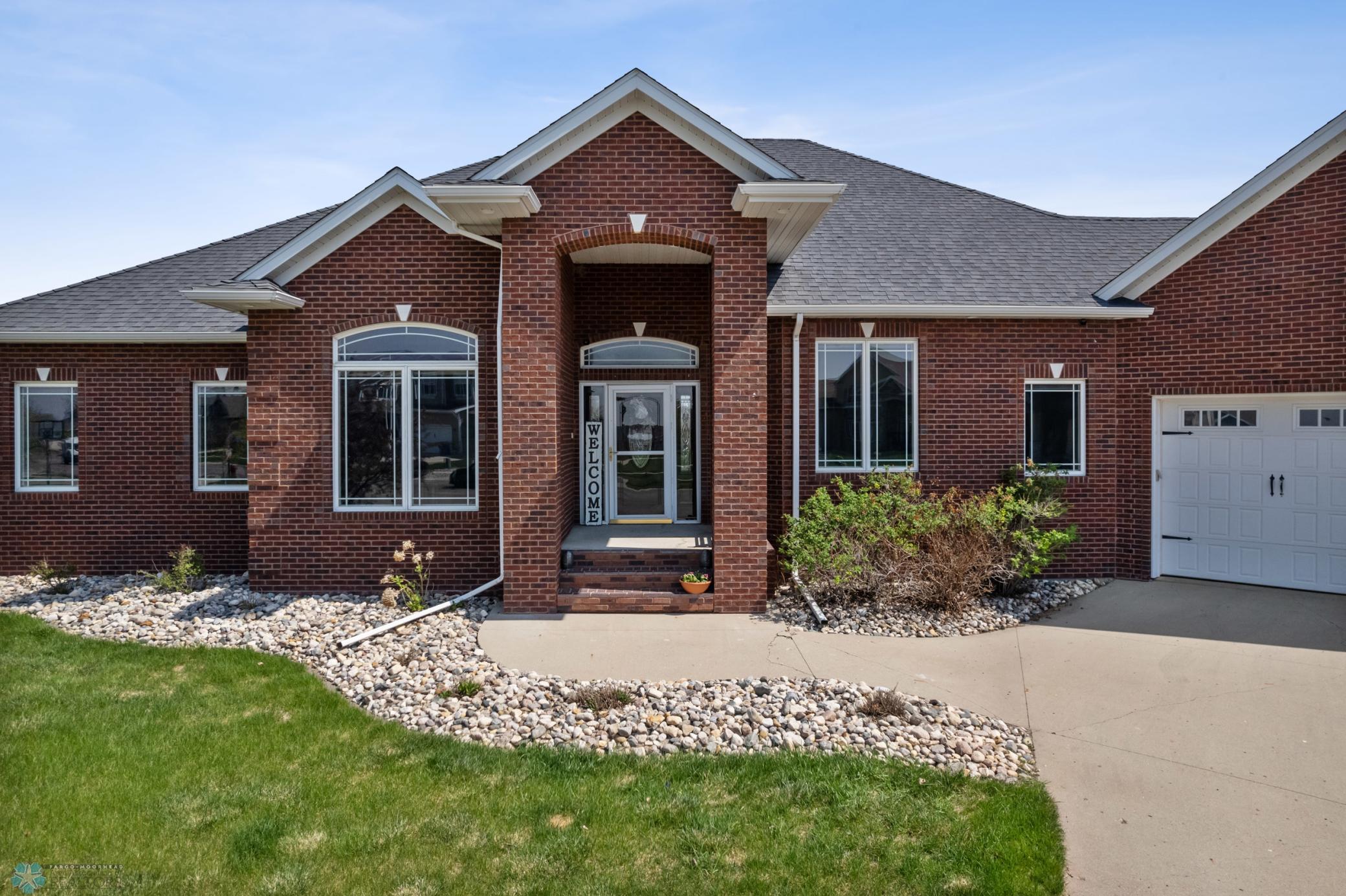 3914 21st Avenue, Moorhead, Minnesota image 2