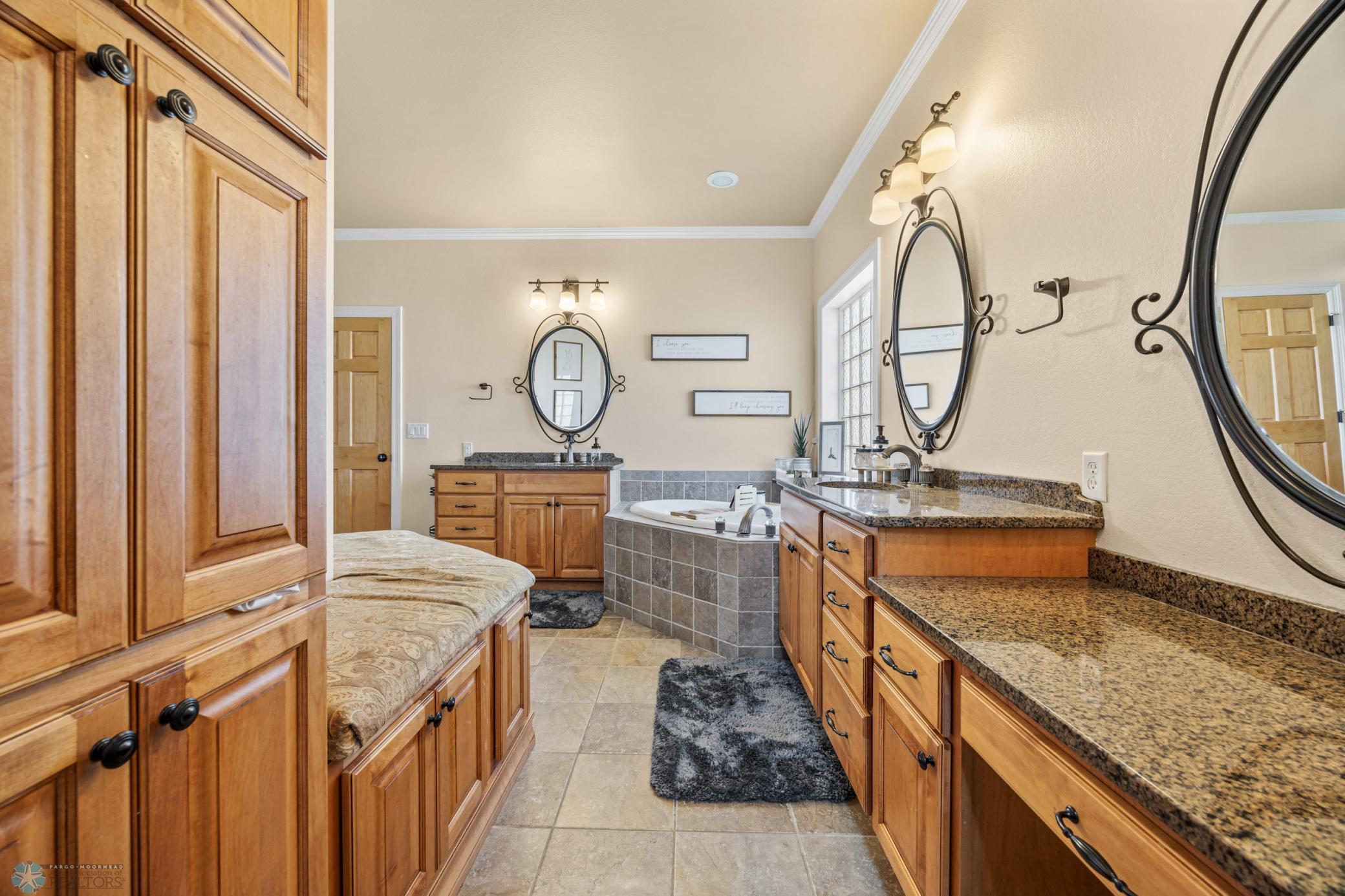 3914 21st Avenue, Moorhead, Minnesota image 20