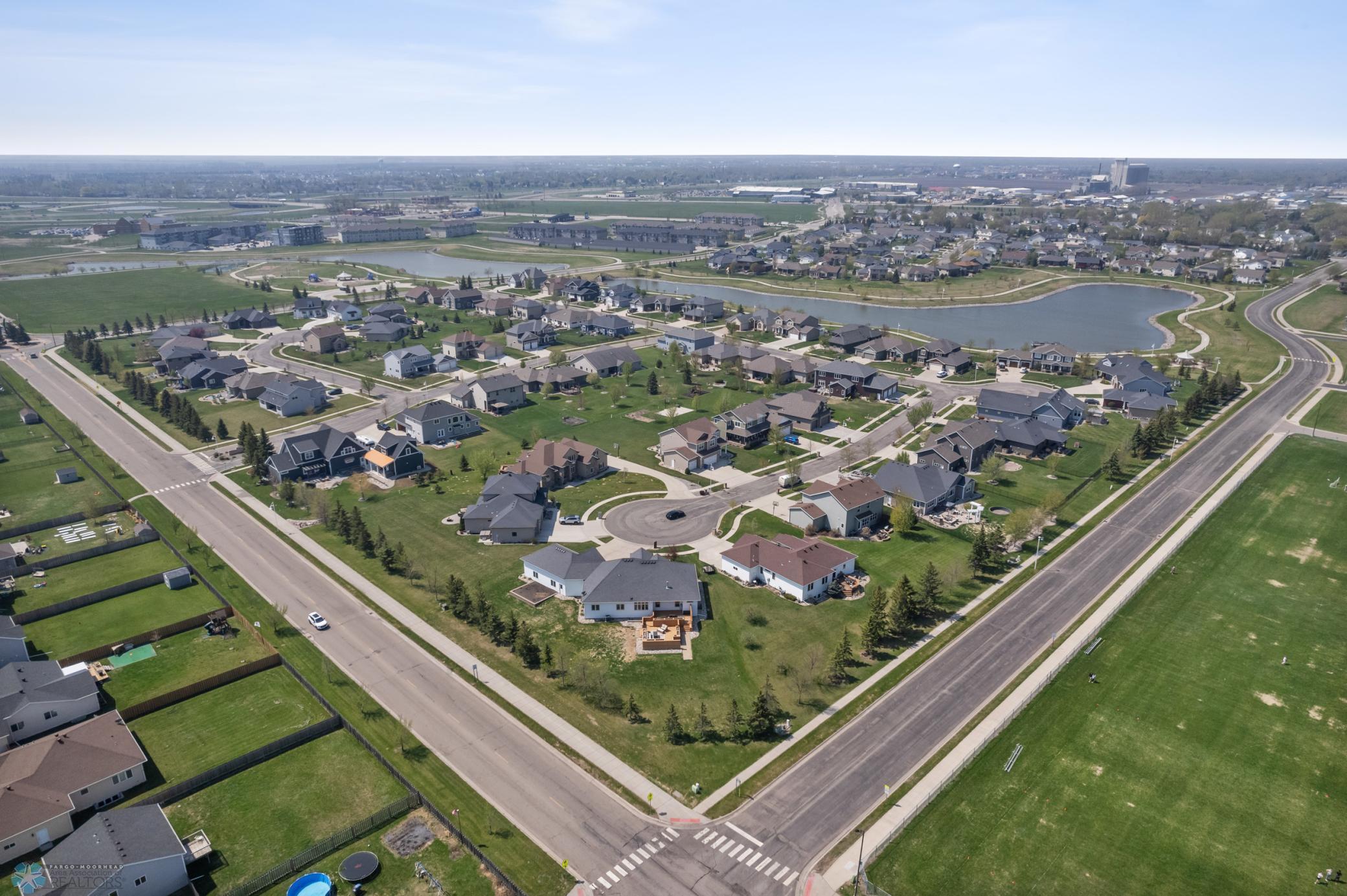 Moorhead, Minnesota 56560, United States, 4 Bedrooms Bedrooms, ,3 BathroomsBathrooms,Residential,Active,128679