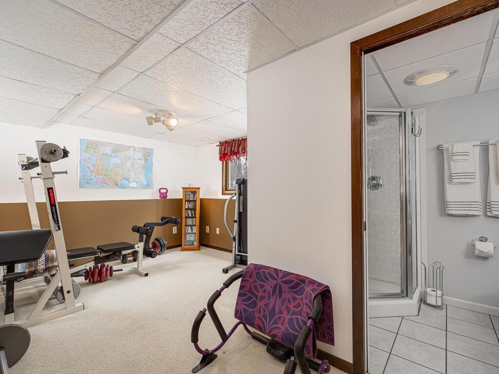 2504 N Waconia Circle, Bethel, Minnesota image 28