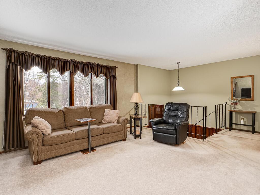 2504 N Waconia Circle, Bethel, Minnesota image 11