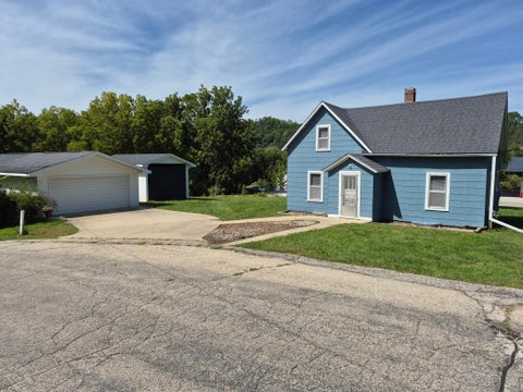 Homes For Sale - 304 Terrace Street<br/> Lanesboro, MN 55949
