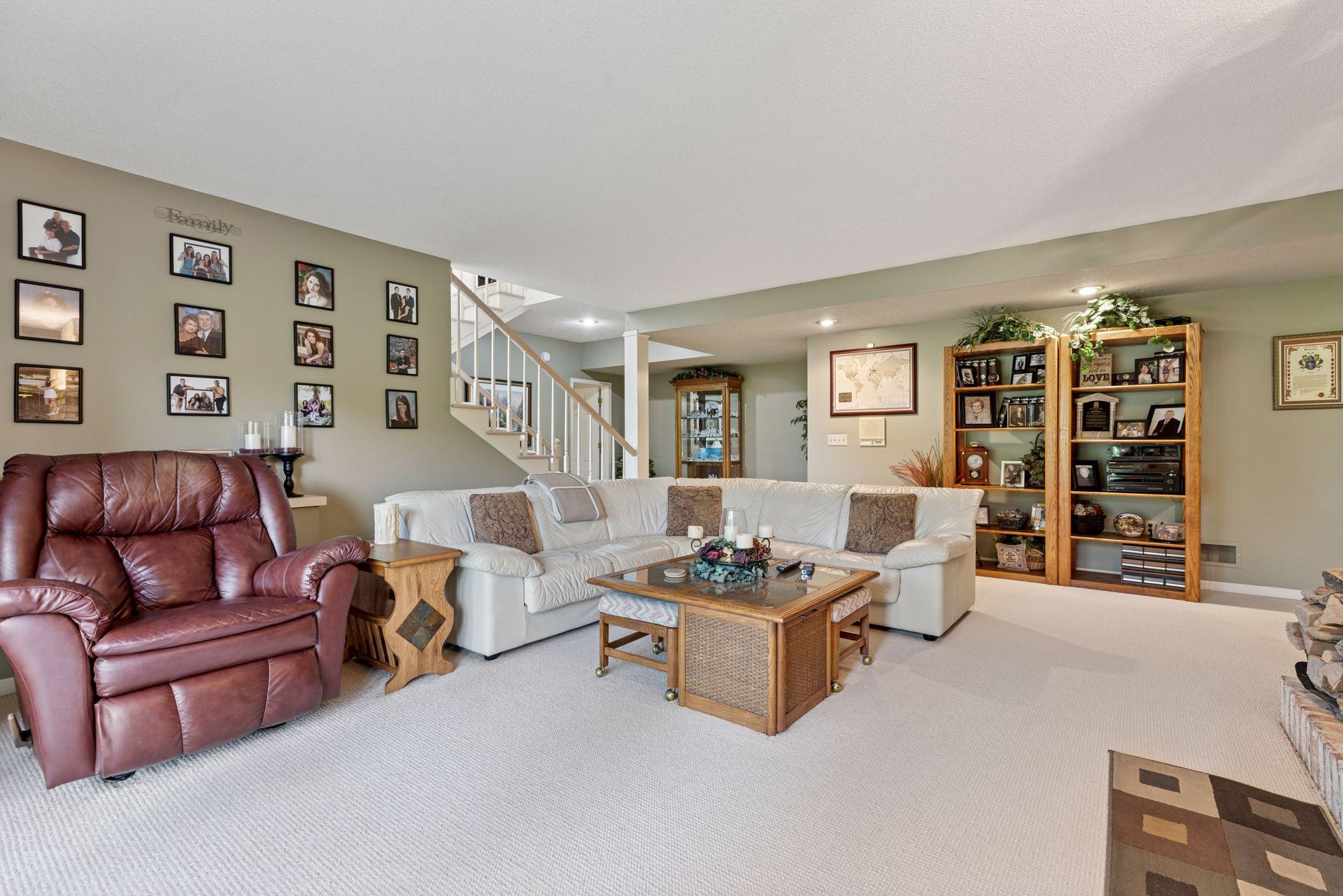 3140 Burr Oak Circle, Chaska, Minnesota image 46