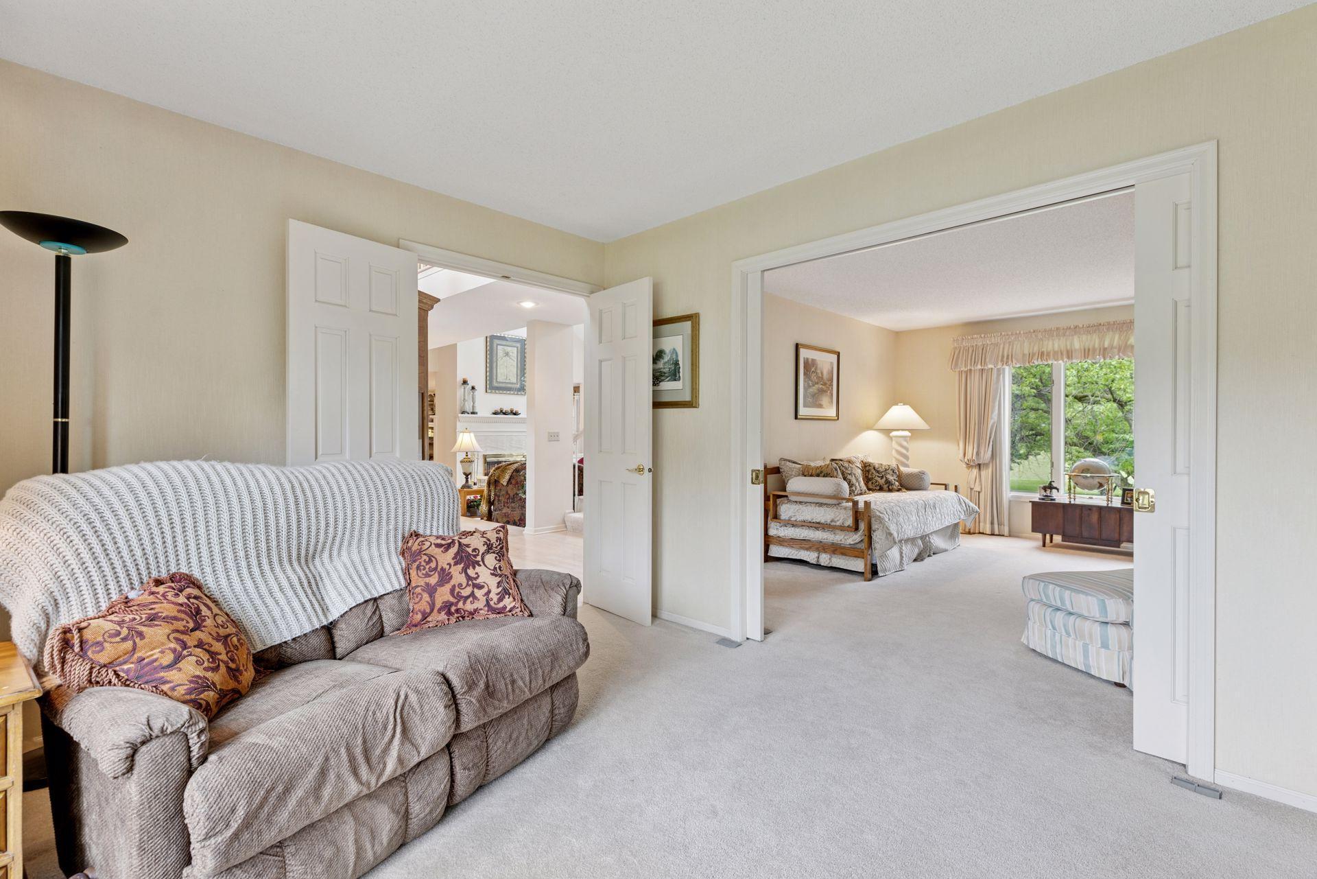 3140 Burr Oak Circle, Chaska, Minnesota image 26