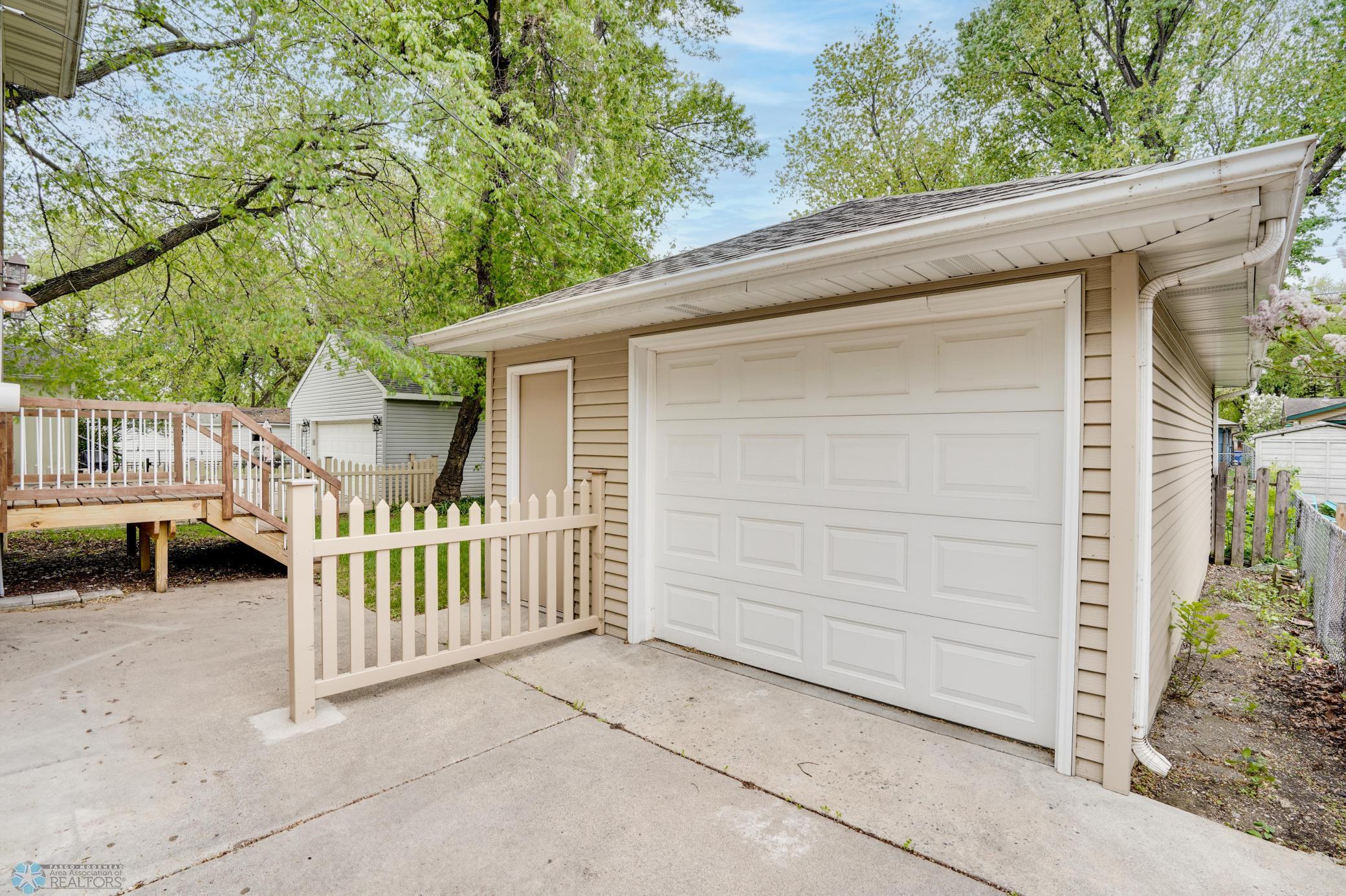 1250 8th Street, Fargo, North Dakota image 47