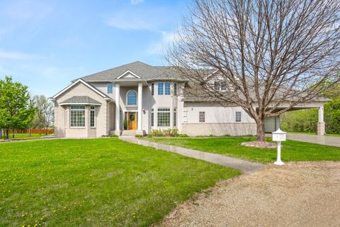 Homes For Sale - 1407 15th Street<br/> Wahpeton, ND 58075