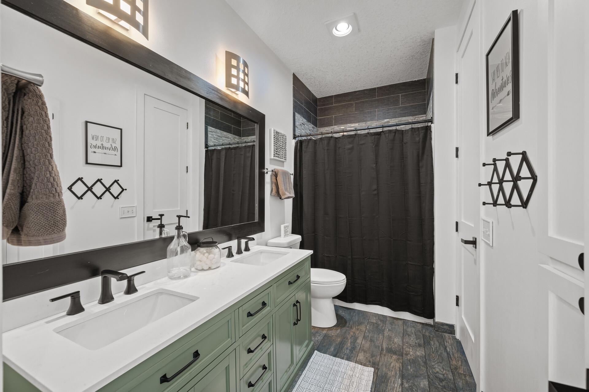 7447 213th Street, Forest Lake, Minnesota image 18