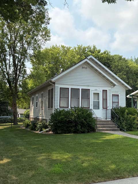 Homes For Sale - 420 SW 11th Street<br/> Kandiyohi County, Willmar, MN 56201