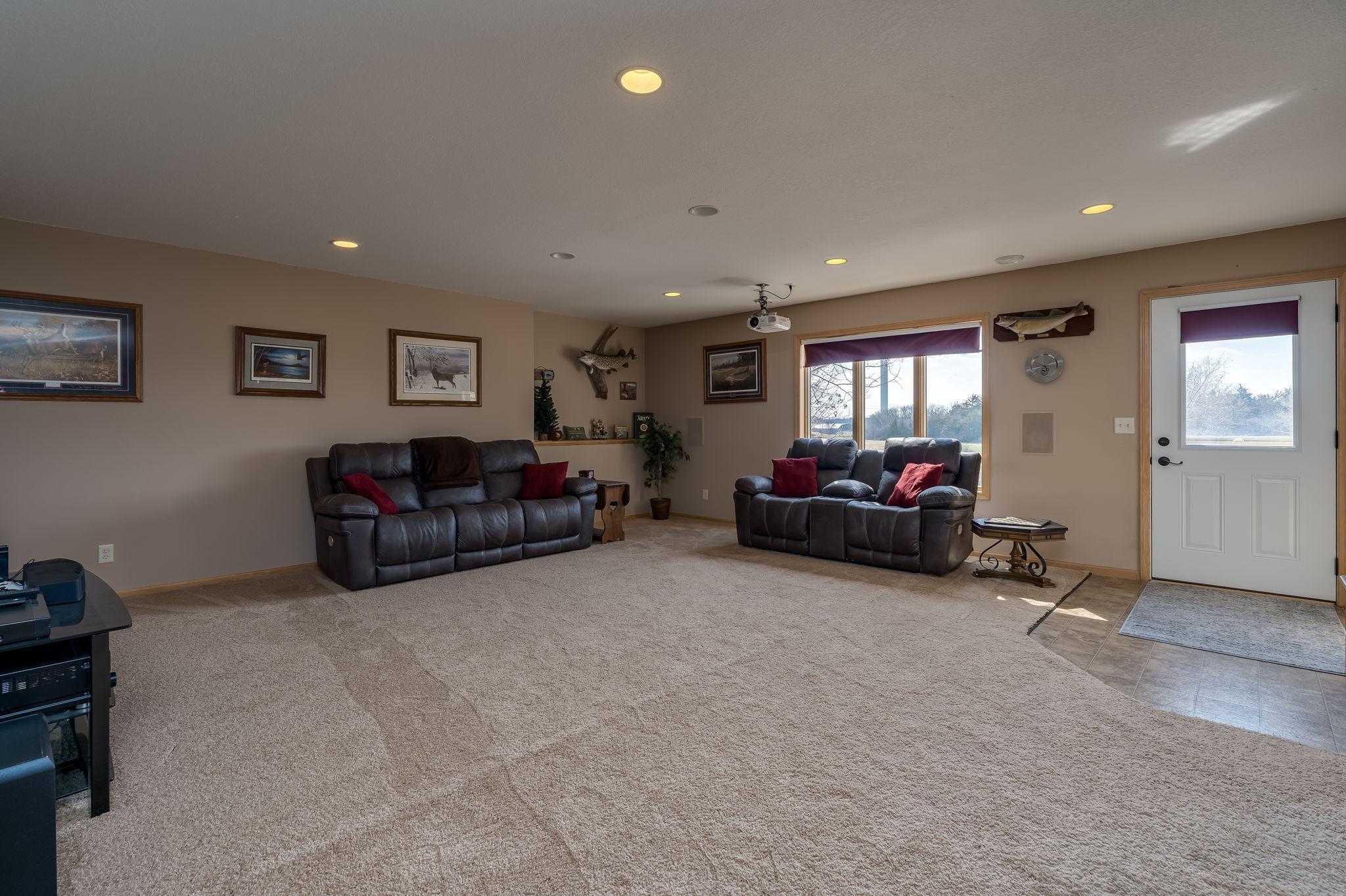 313 Cedar Trail Drive, Le Sueur, Minnesota image 27
