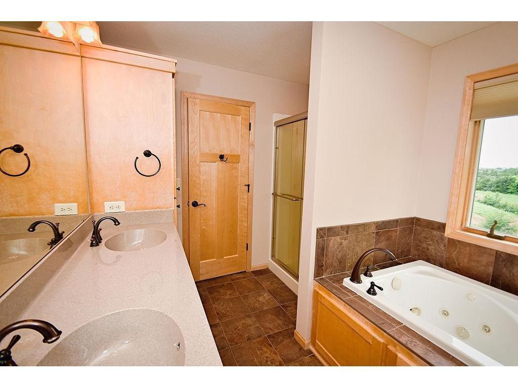 313 Cedar Trail Drive, Le Sueur, Minnesota image 18