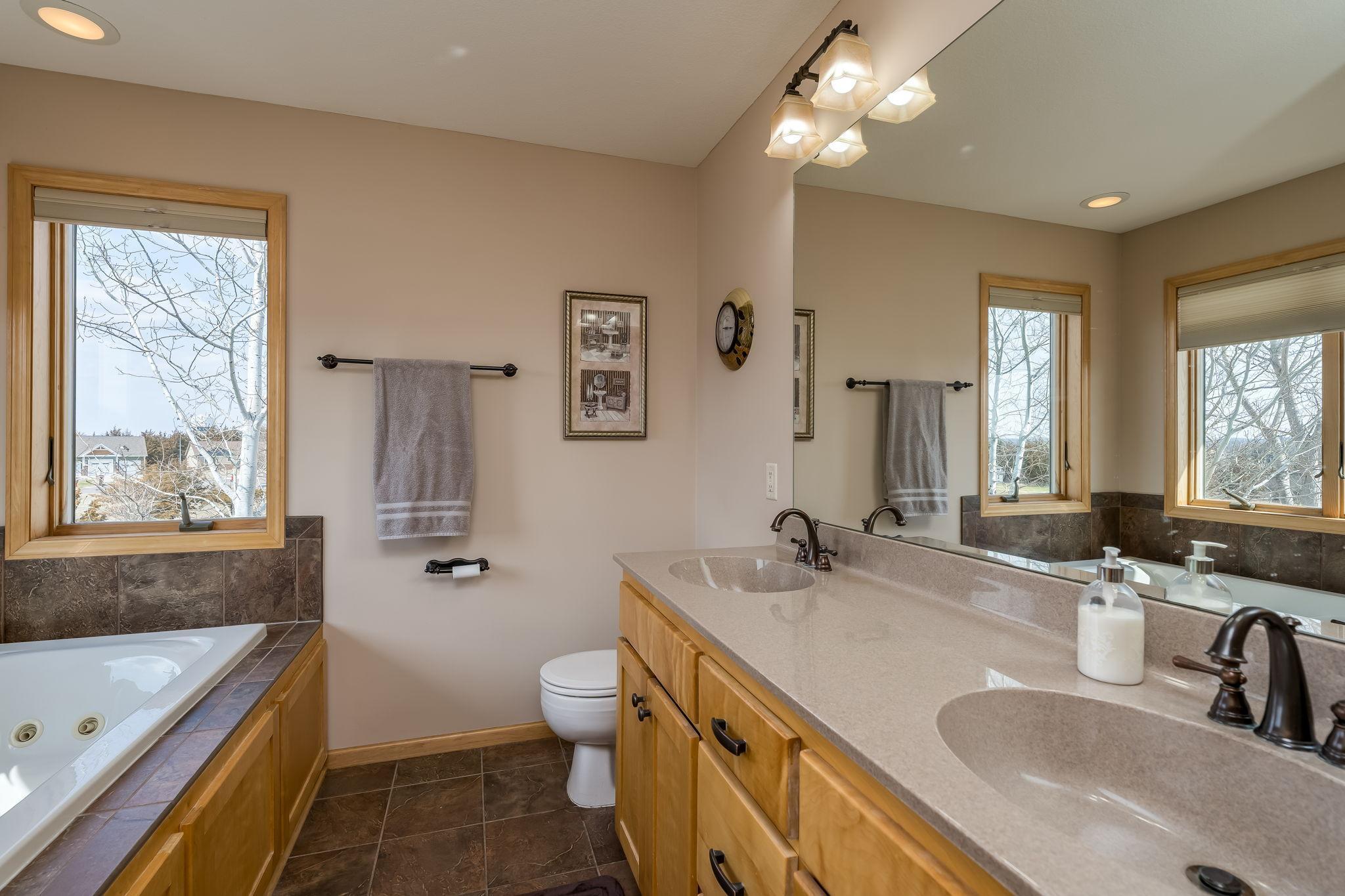 313 Cedar Trail Drive, Le Sueur, Minnesota image 20