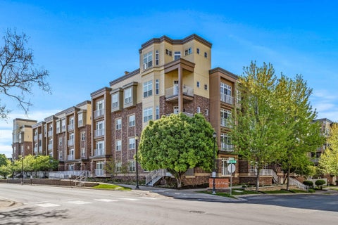 Condo For Sale - 2405 39th Avenue<br/> Minneapolis, MN 55421