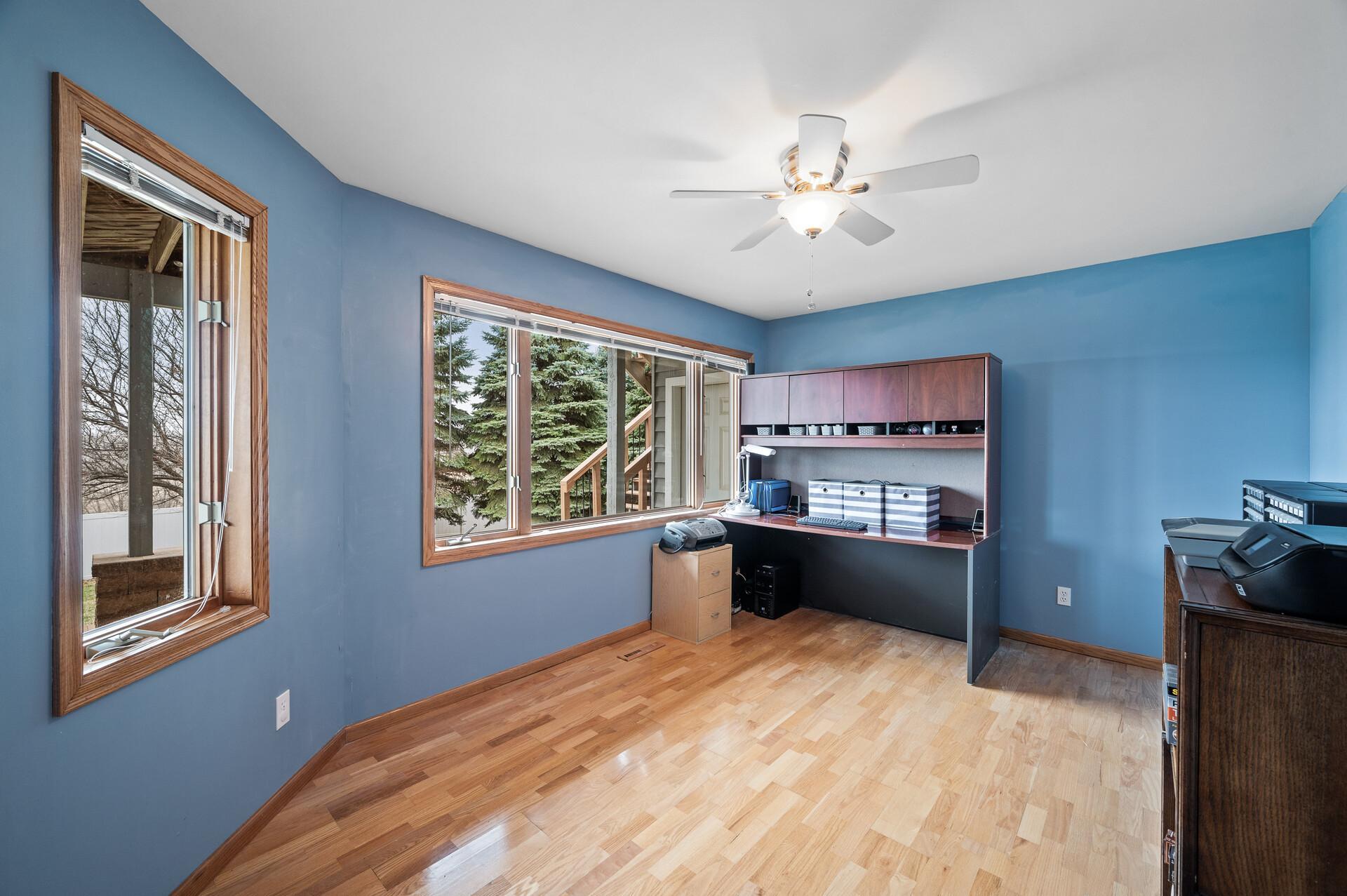 2331 Fawn Hill Court, Chanhassen, Minnesota image 18
