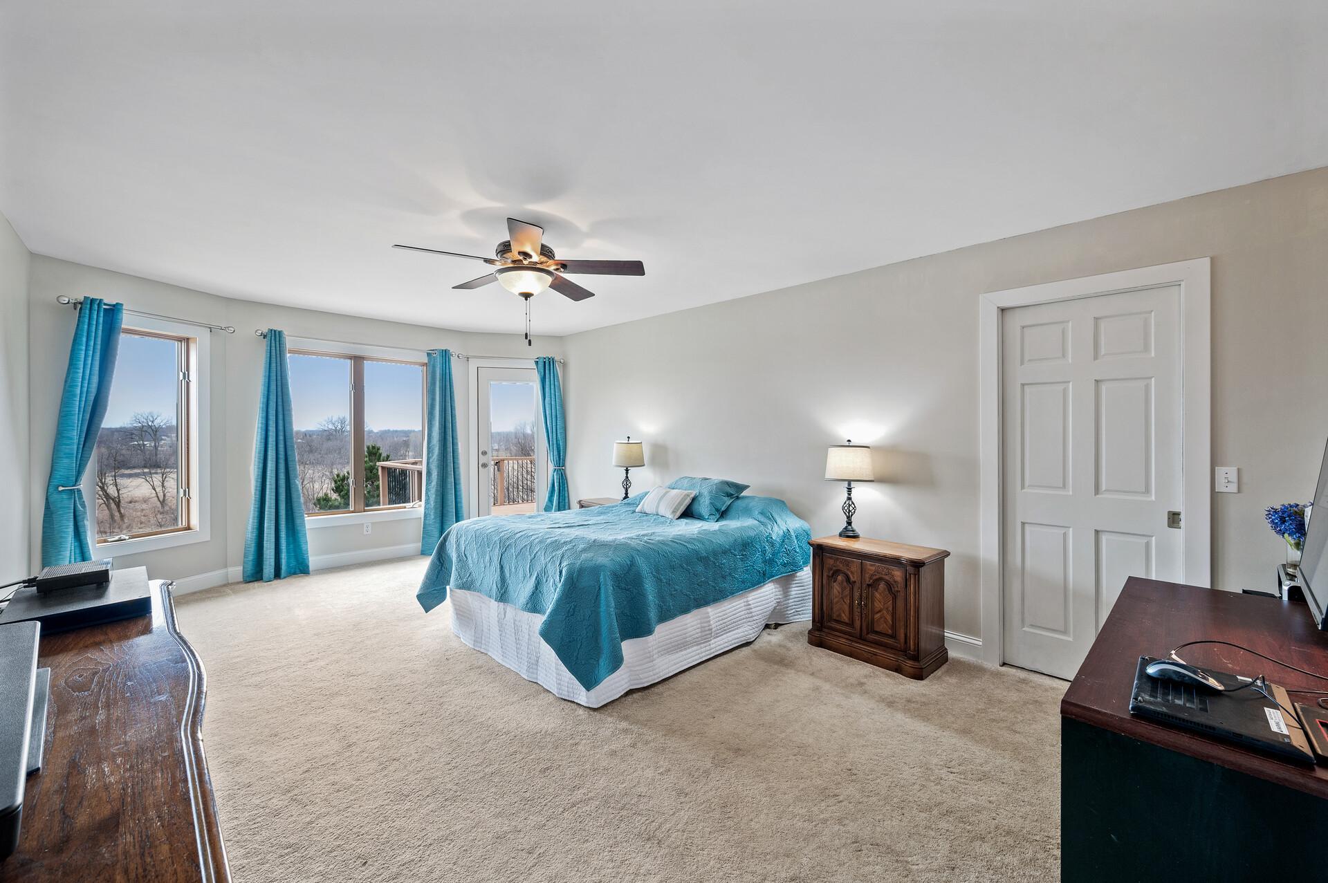 2331 Fawn Hill Court, Chanhassen, Minnesota image 12