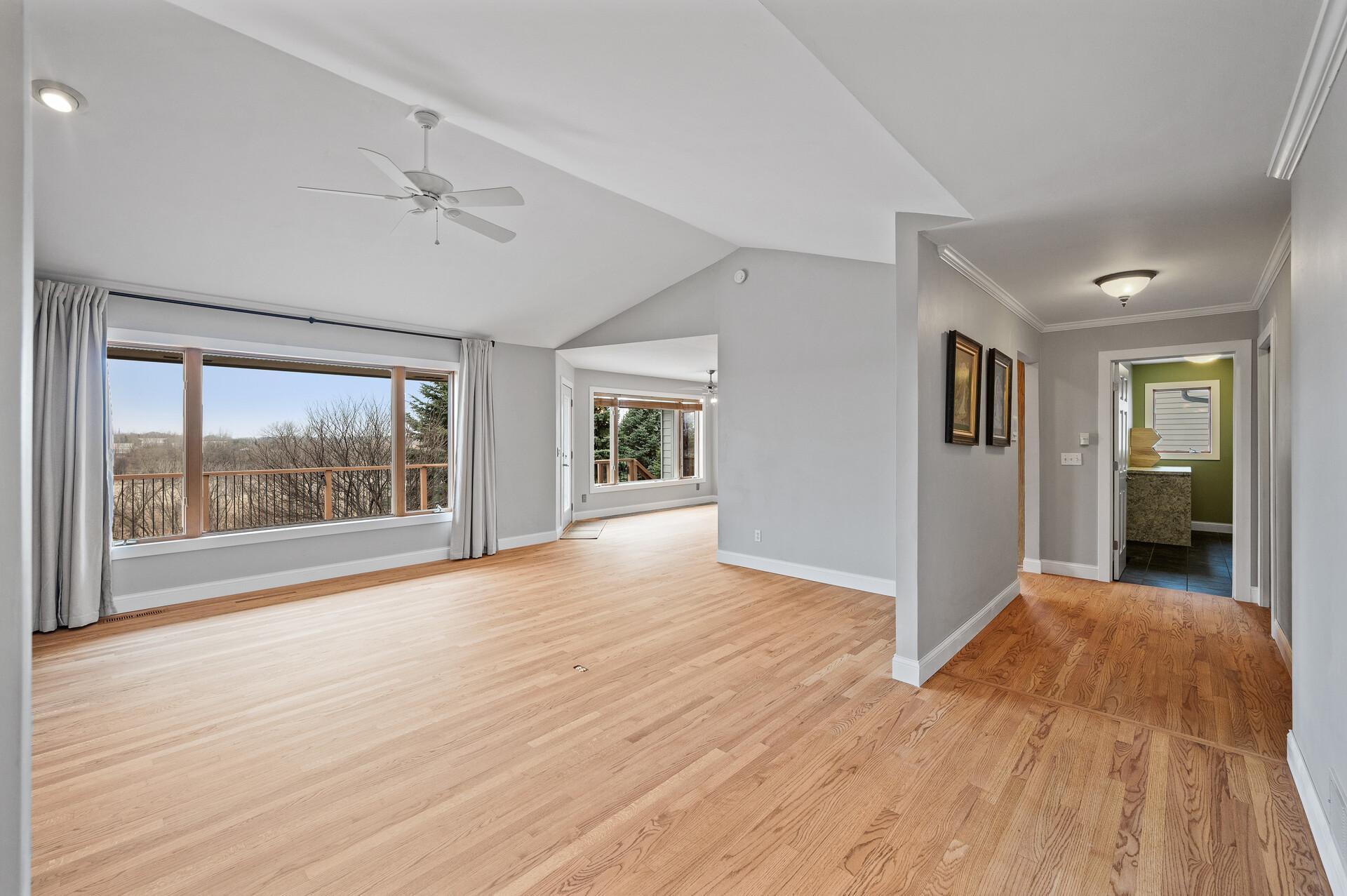 2331 Fawn Hill Court, Chanhassen, Minnesota image 9