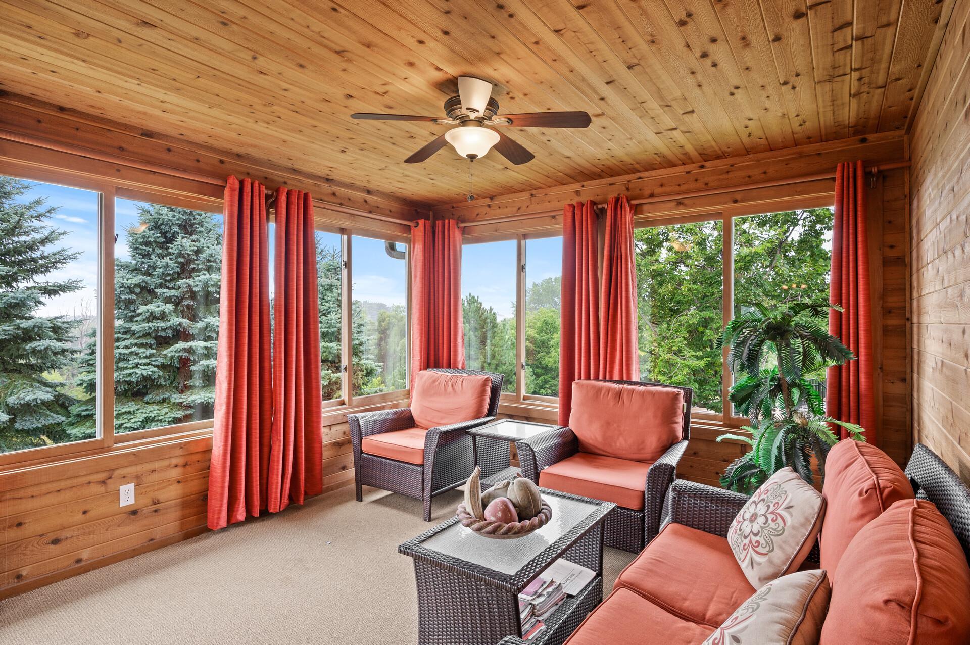 2331 Fawn Hill Court, Chanhassen, Minnesota image 15