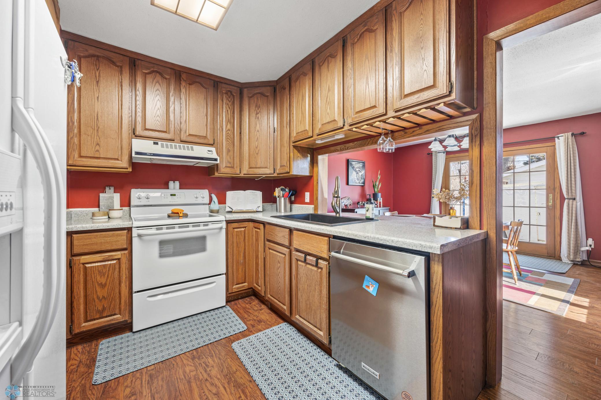 1530 14th Street, Fargo, North Dakota image 8