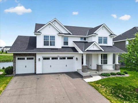 Homes For Sale - 11210 Meadow View Lane<br/> Hennepin County, Maple Grove, MN 55311