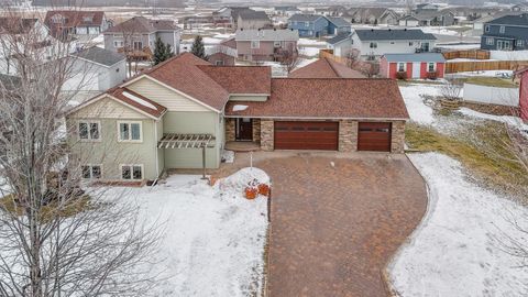 Homes For Sale - 2310 Meadow Lane<br/> Hawley, MN 56549