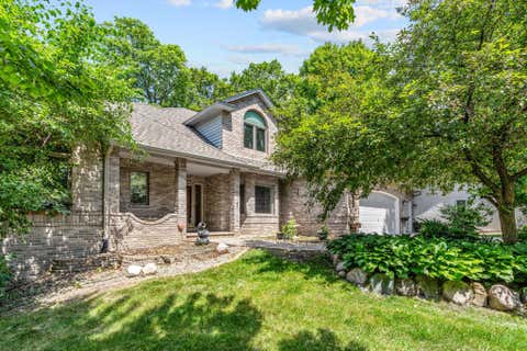 Homes For Sale - 15920 37th Avenue<br/> Hennepin County, Minneapolis, MN 55446