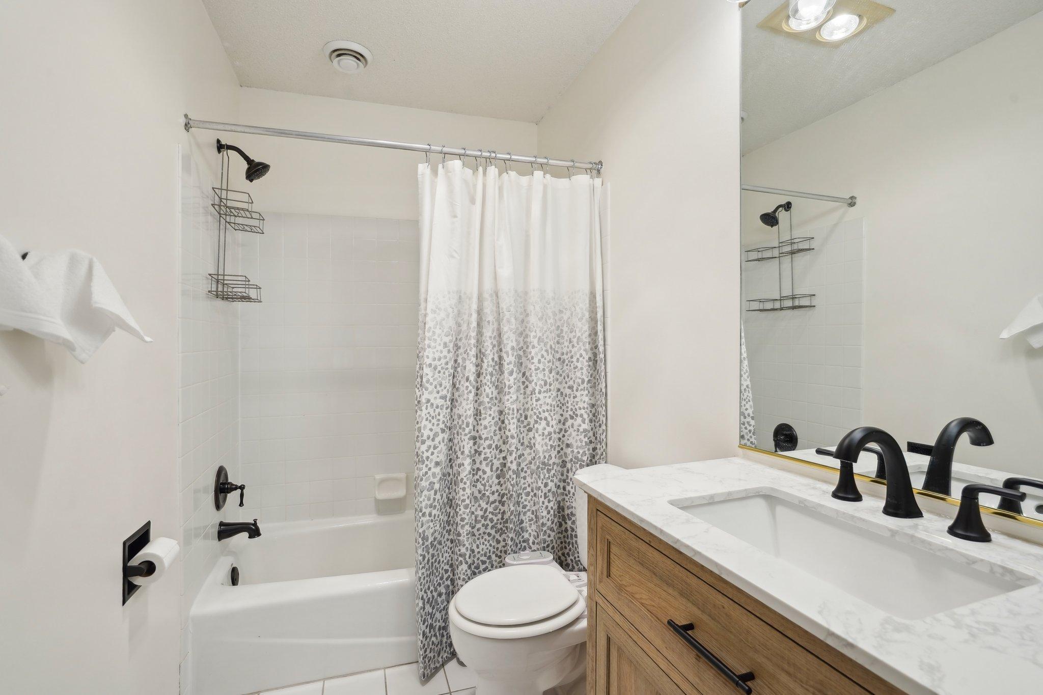3678 Oak Creek Drive, Saint Paul, Minnesota image 31