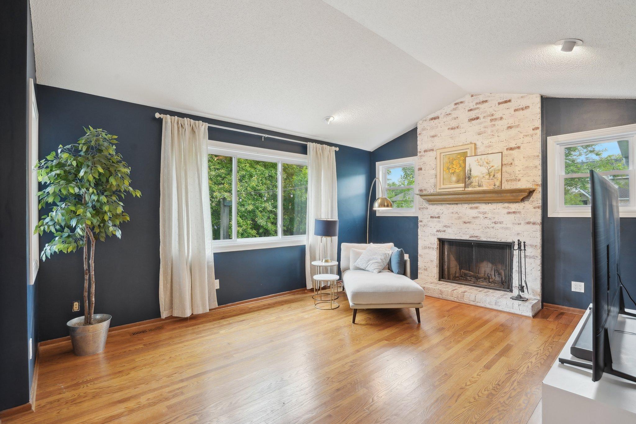 3678 Oak Creek Drive, Saint Paul, Minnesota image 22