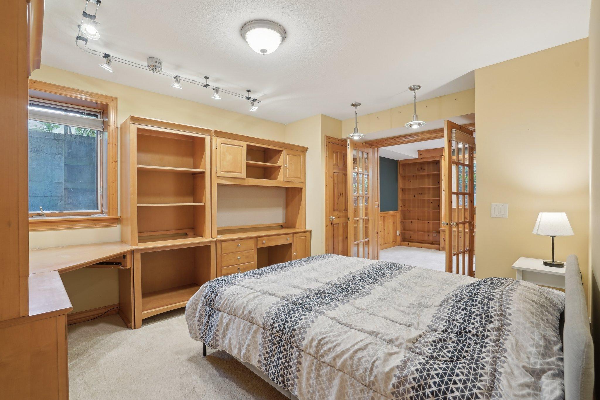 3678 Oak Creek Drive, Saint Paul, Minnesota image 39