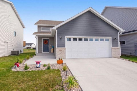 Homes For Sale - 6892 Joseph Street<br/> Cass County, Horace, ND 58047