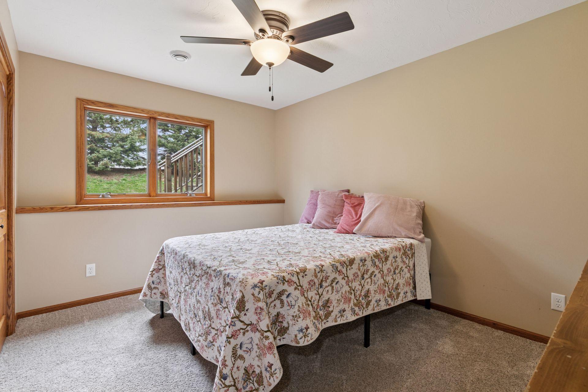 884 Forest Edge Drive, Jordan, Minnesota image 30