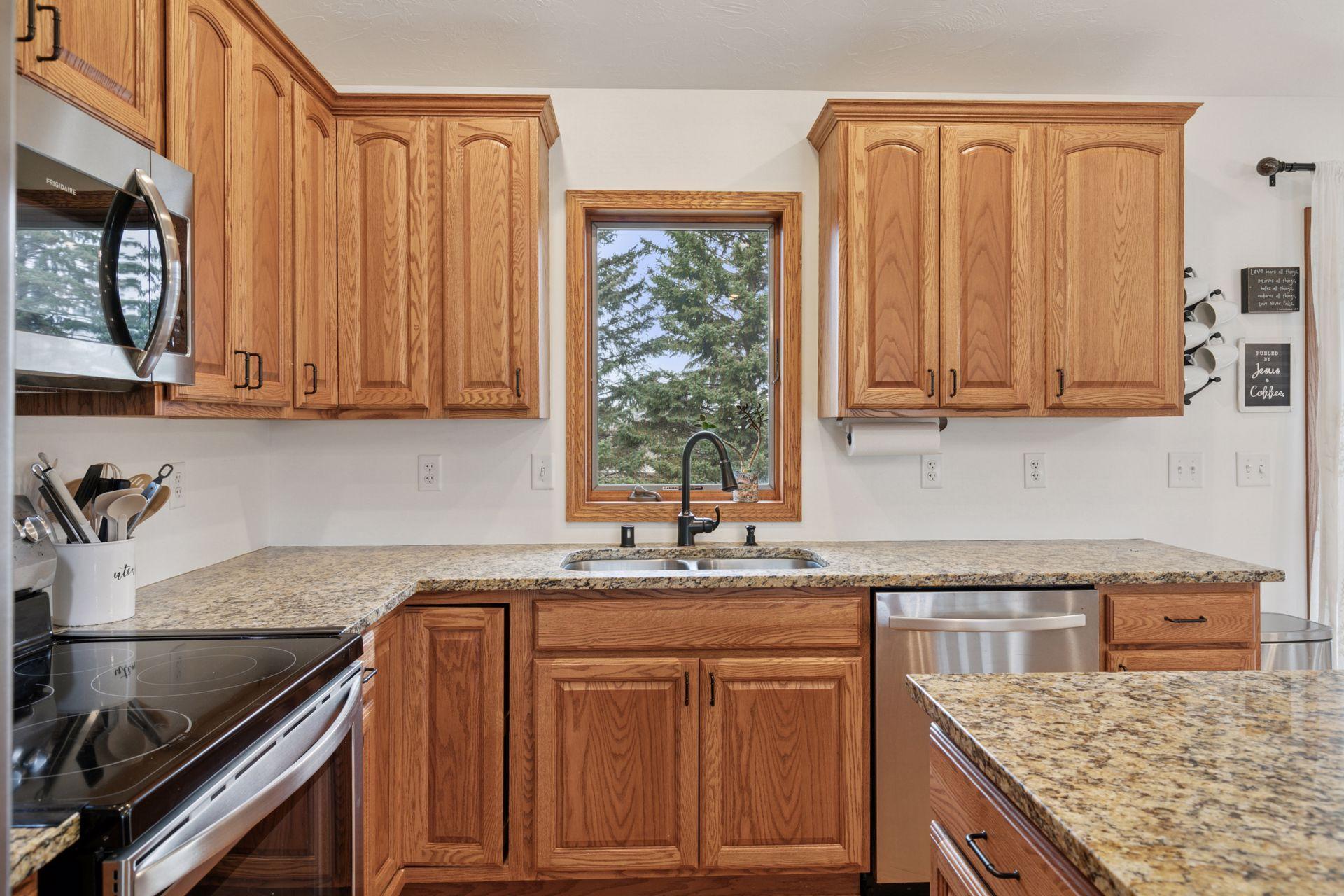 884 Forest Edge Drive, Jordan, Minnesota image 16
