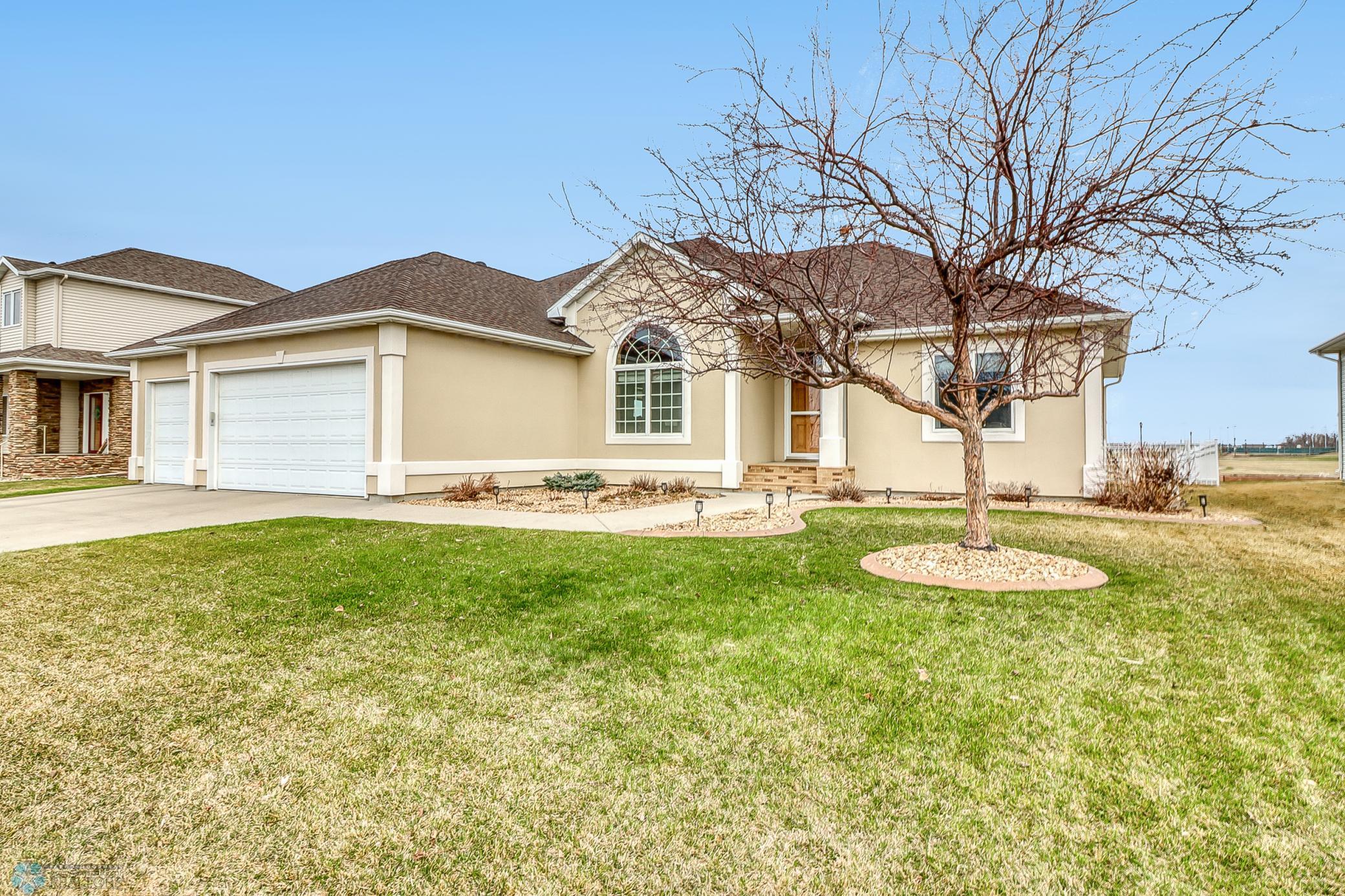 1040 36th Avenue, West Fargo, North Dakota image 2