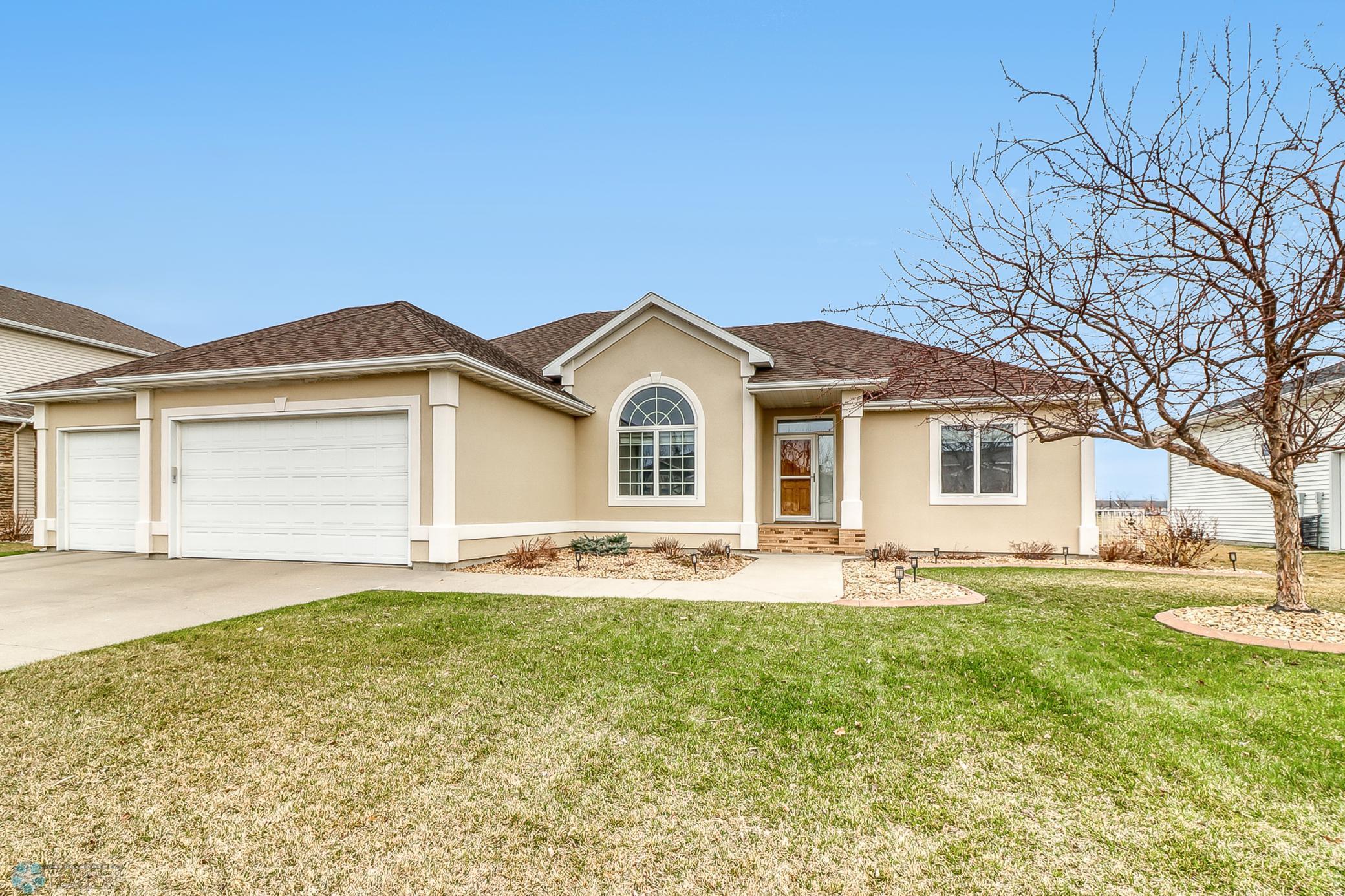 1040 36th Avenue, West Fargo, North Dakota image 1
