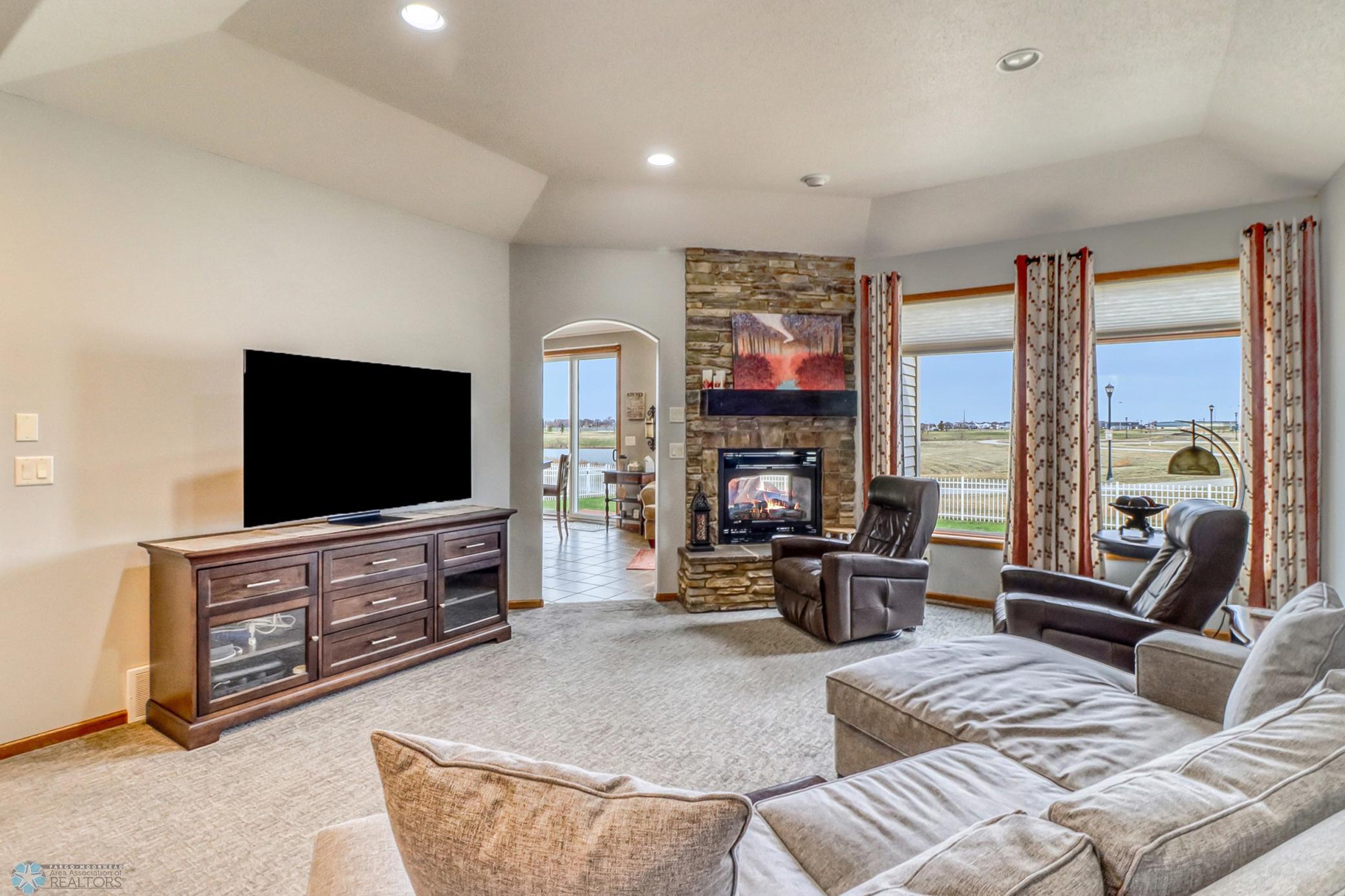 1040 36th Avenue, West Fargo, North Dakota image 13
